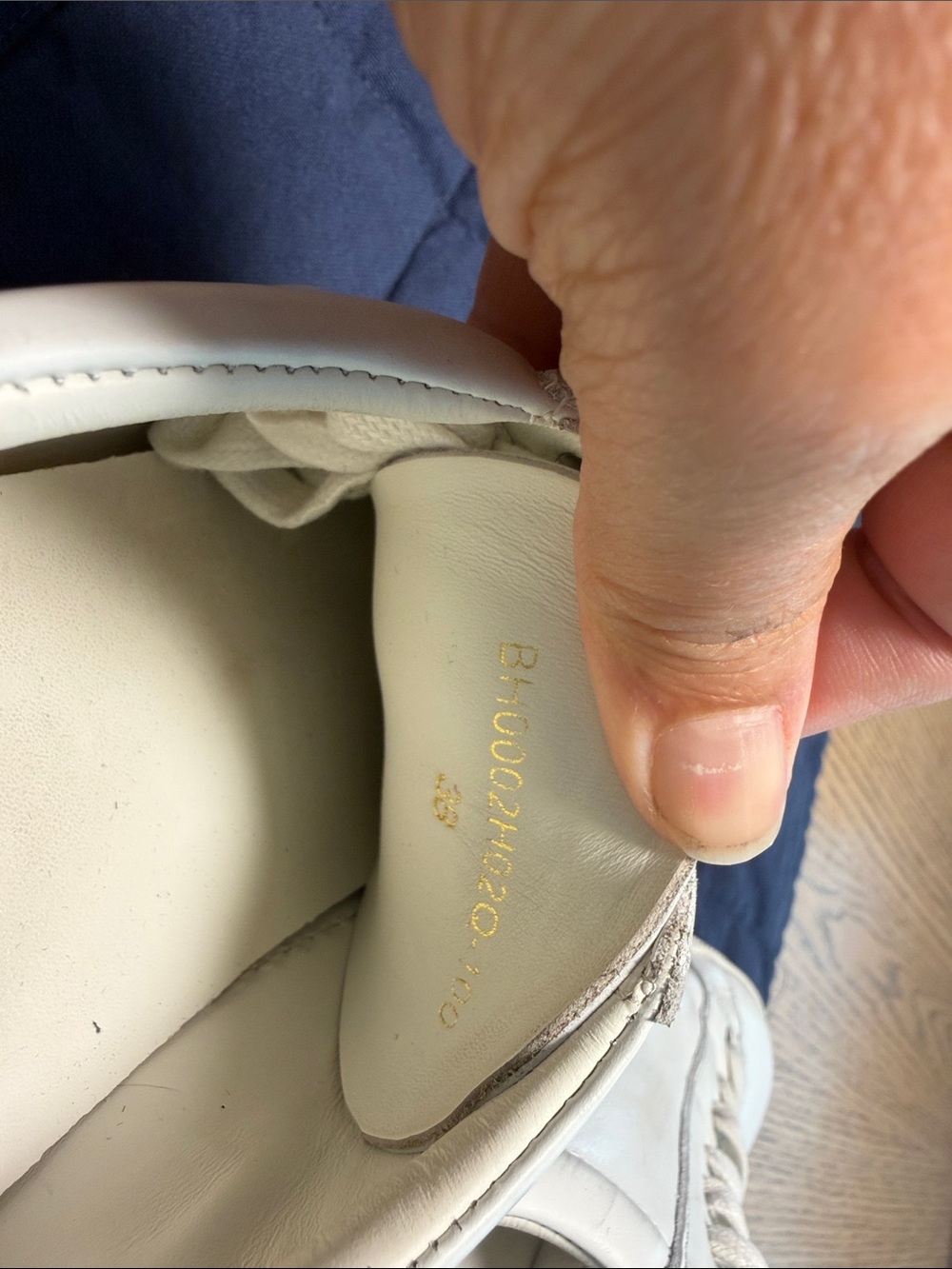 Givenchy Urban Street Leather Sneakers | White Size 38 - Picture 5 of 9